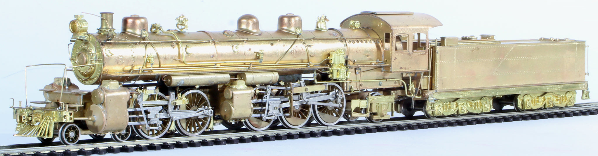 HO Brass Model Train - Northern Pacific Z-8 Challenger 4-6-6-4 Road #5 –  Iehobbies